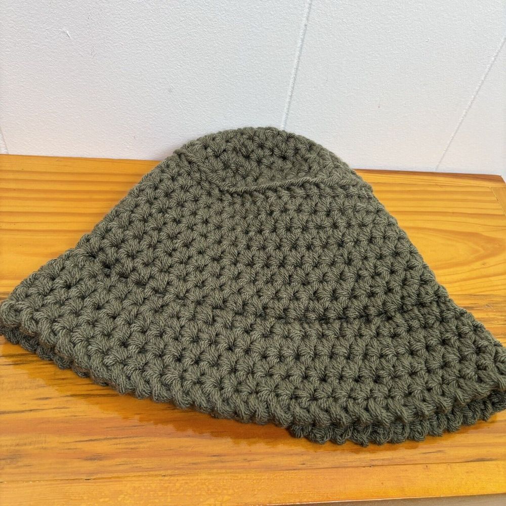 Hand Knit‎ Granny Bucket Hat Khaki Green OS Soft Acrylic